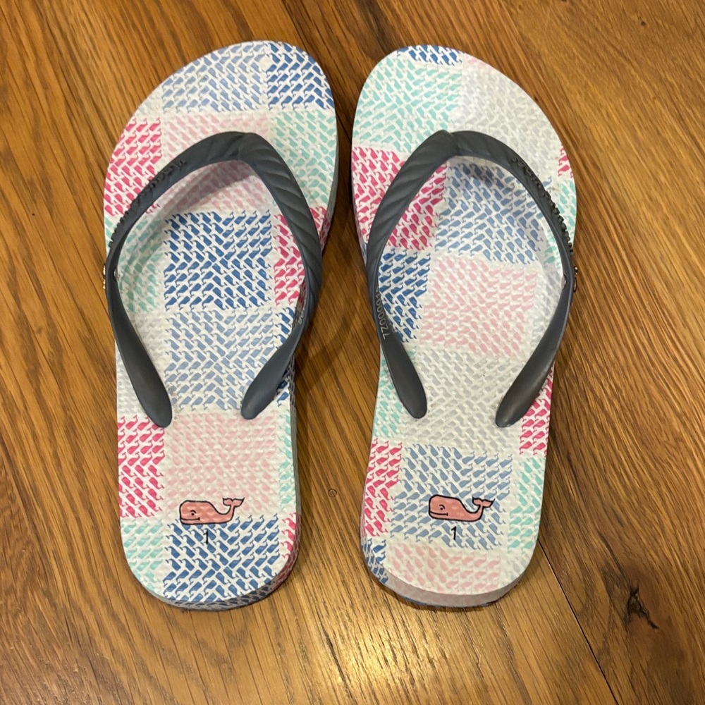 Vineyard Vines Kids Flip Flops with Whale and Checkered Pattern